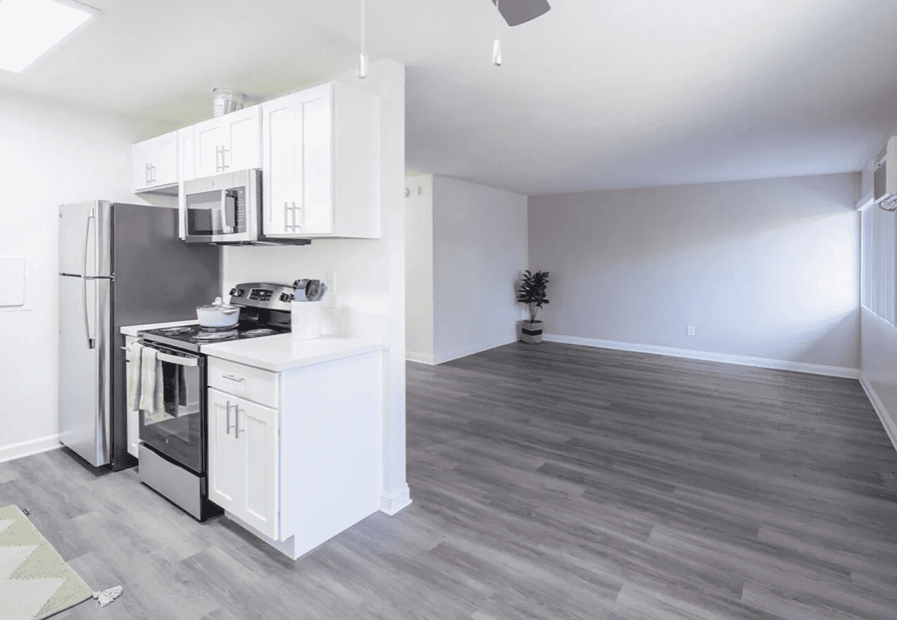 dining area into livingroom view